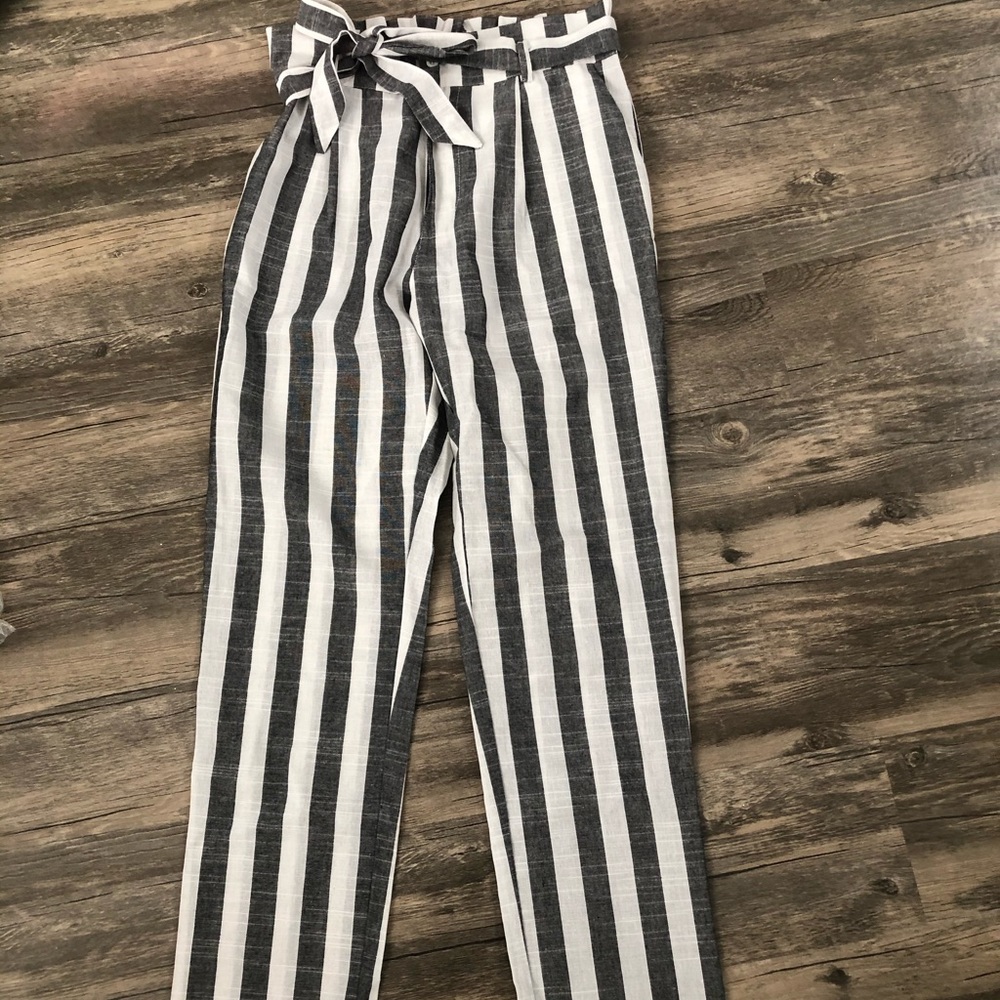 NWOT Shein Linen Capri Pants